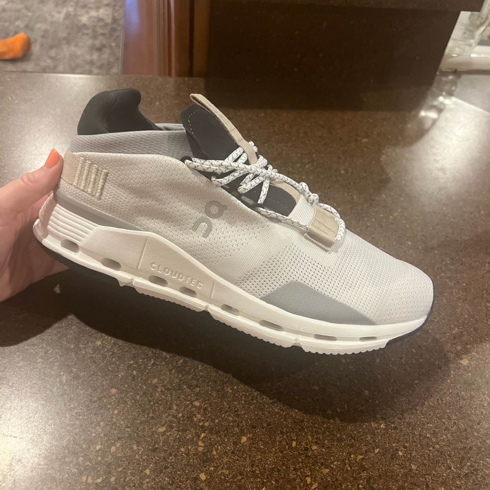 Brand new - never worn! They’re too big for me. Perfect condition.